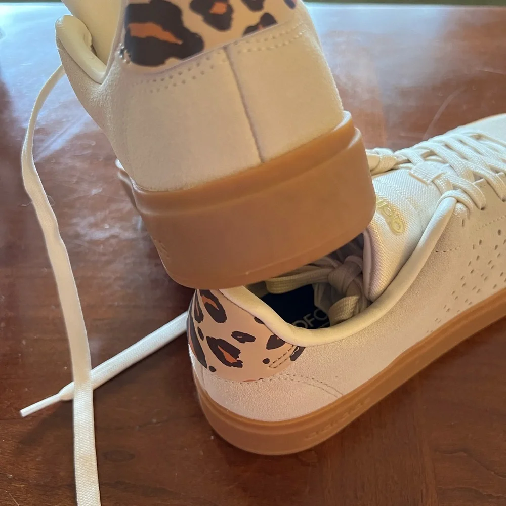 Adidas Advantage 2.0 Cream Color Sneakers w/ CloudFoam #JQ7396 Womans Size 8 - Picture 8 of 8